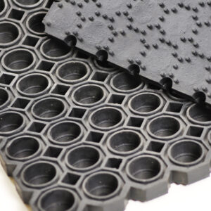 Alfombra de caucho alveolar