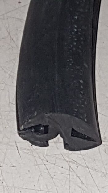 perfil de goma cangrejo