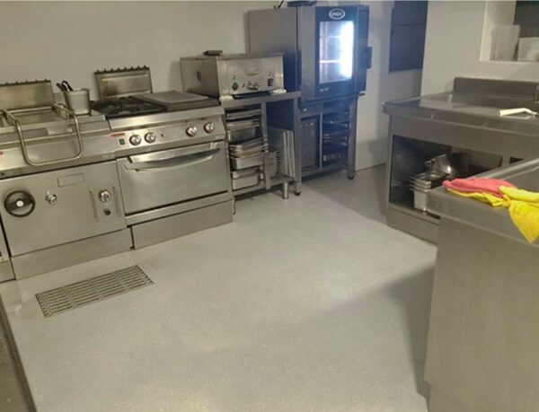 Suelo antideslizante para cocinas